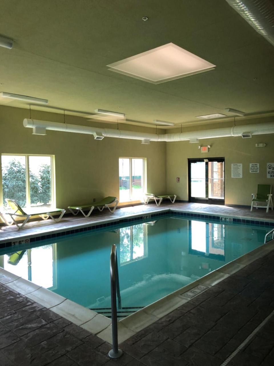 Countryview Inn & Suites Robinson Zewnętrze zdjęcie